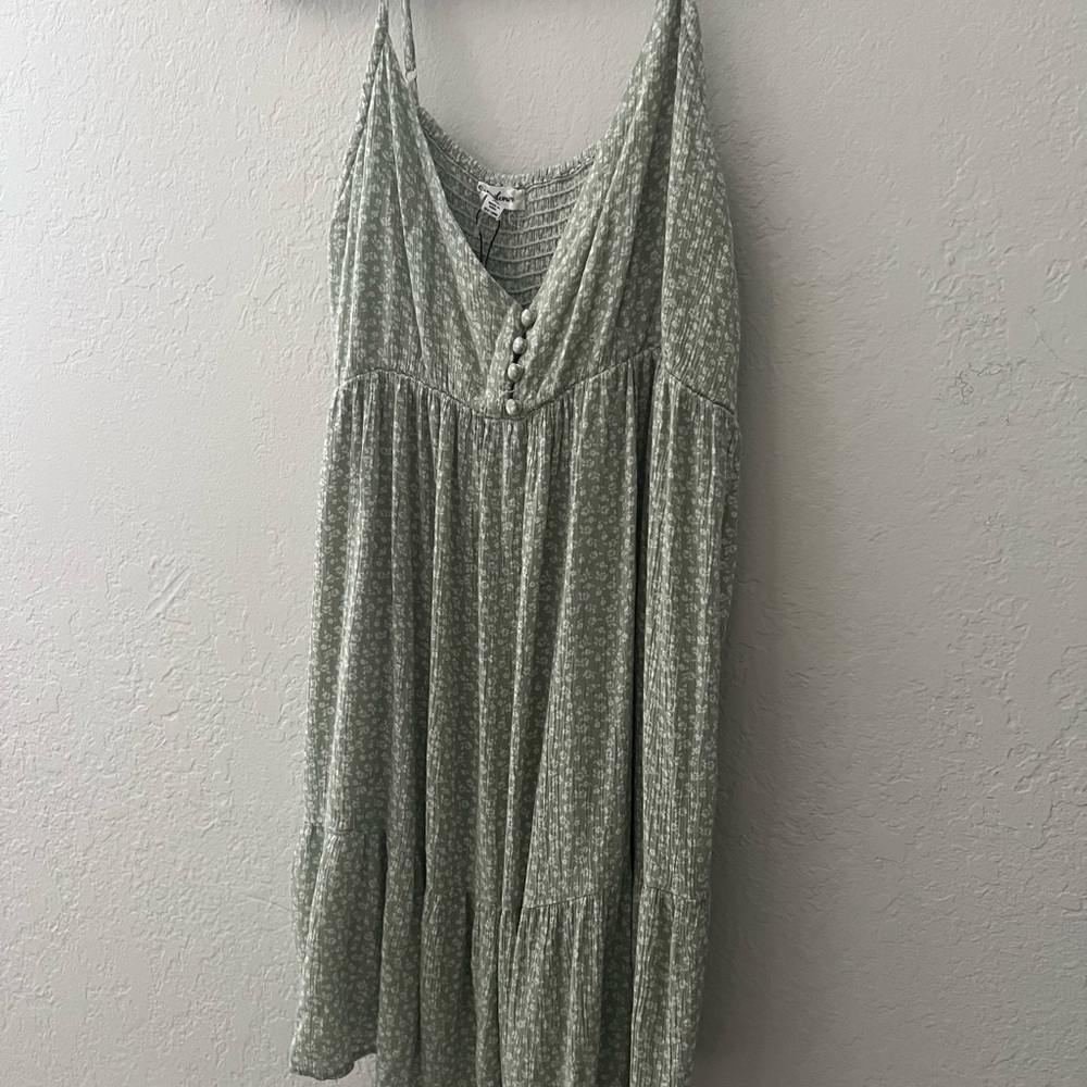 Green Spaghetti Strap Dress - Picture 4 of 7